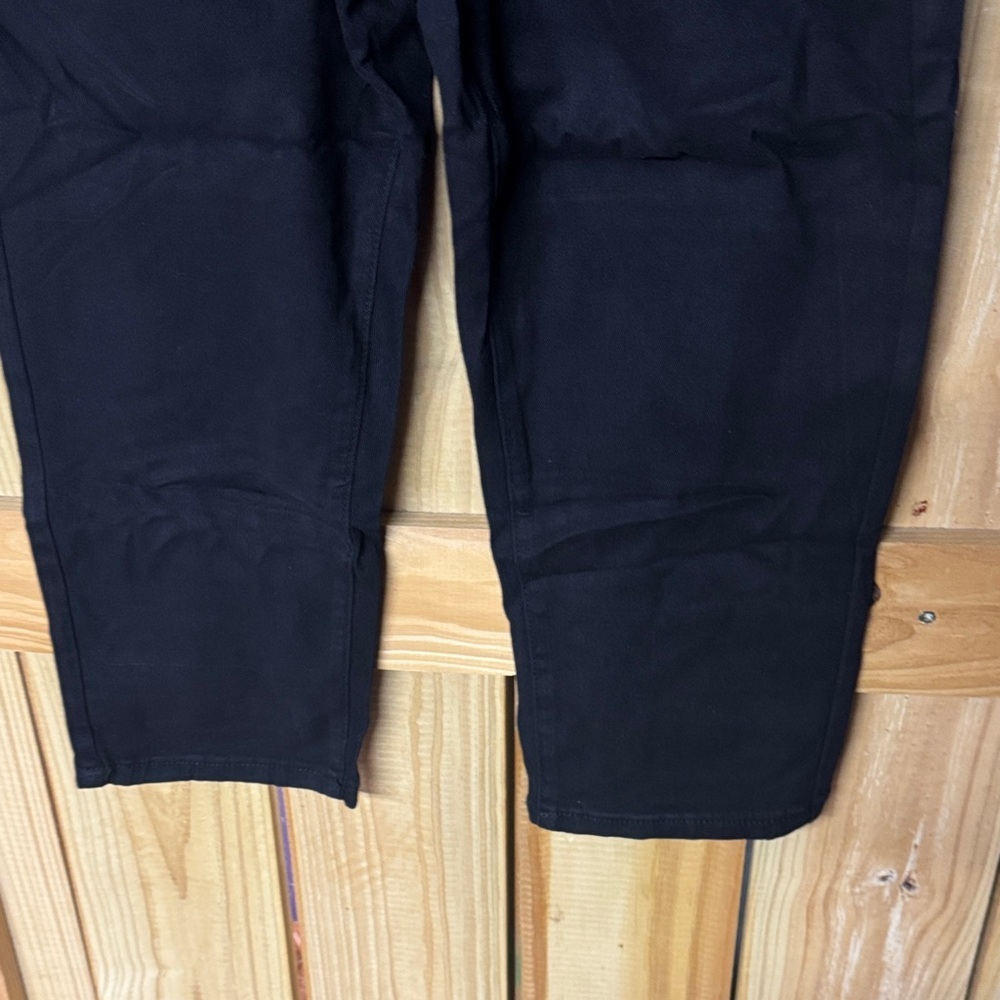 Women's Classic Black Capris - Picture 4 of 4